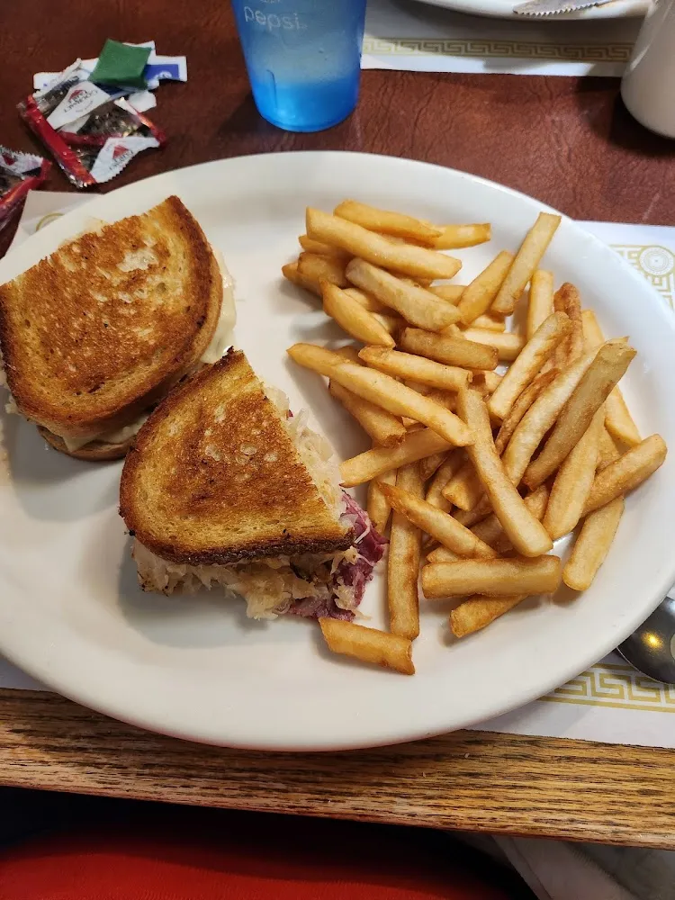 Pastrami Reuben